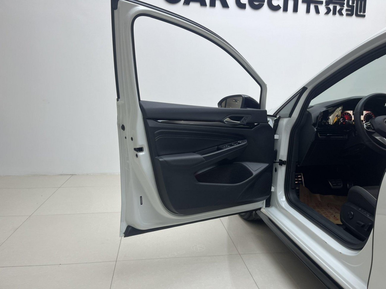 Volkswagen Golf 2024