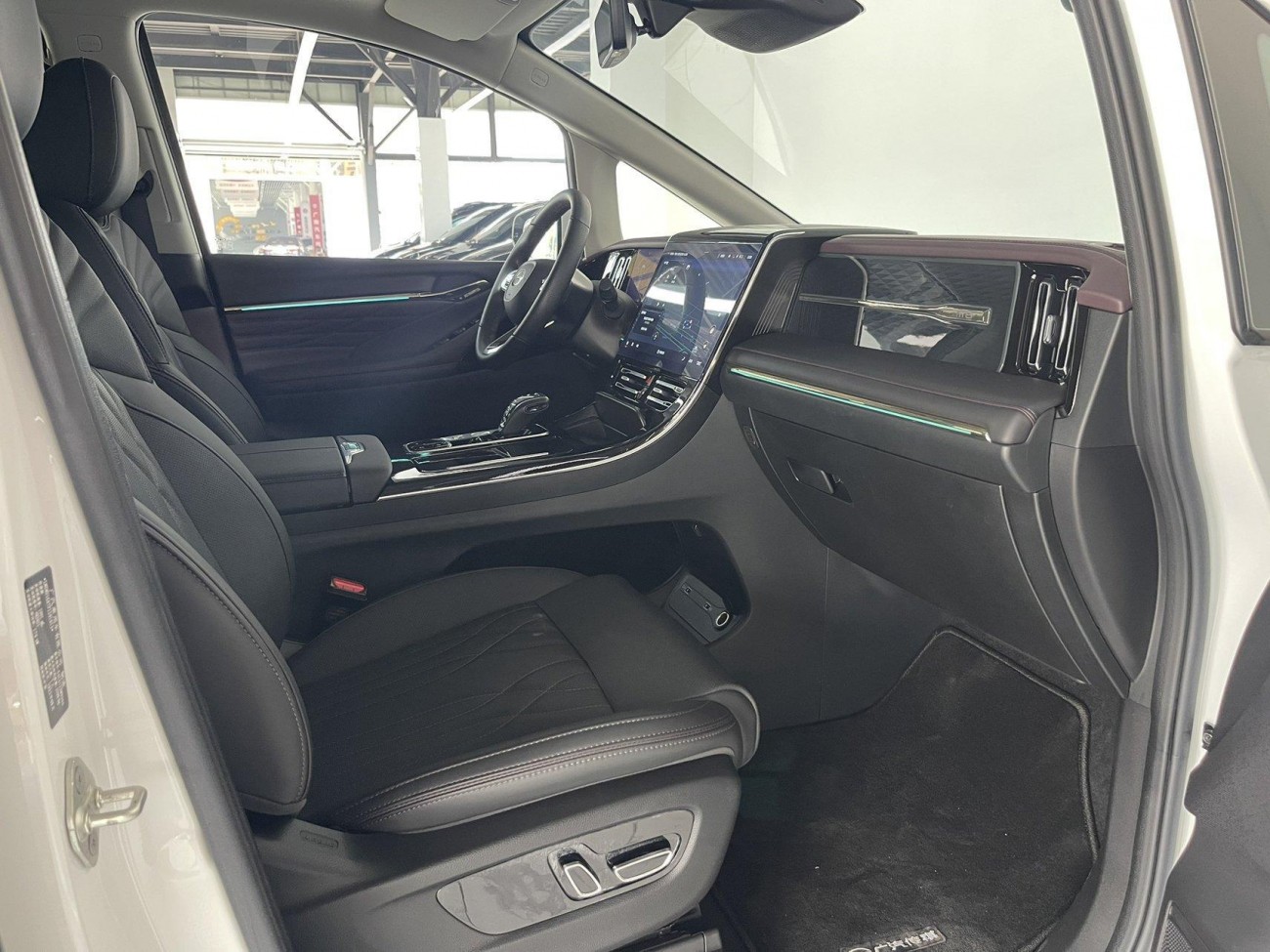 Trumpchi M8 2023