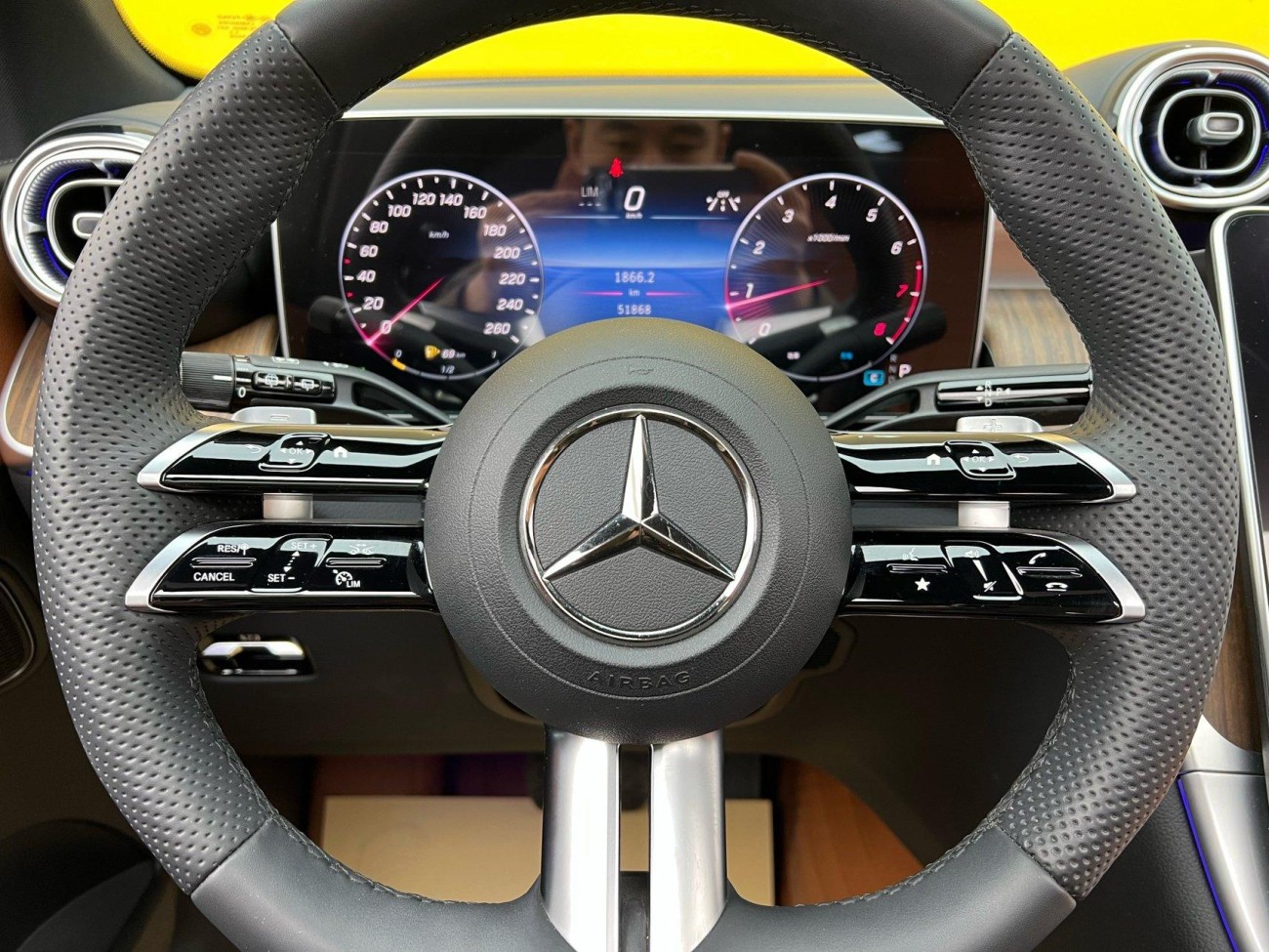 Mercedes-Benz GLC 300 L 2023
