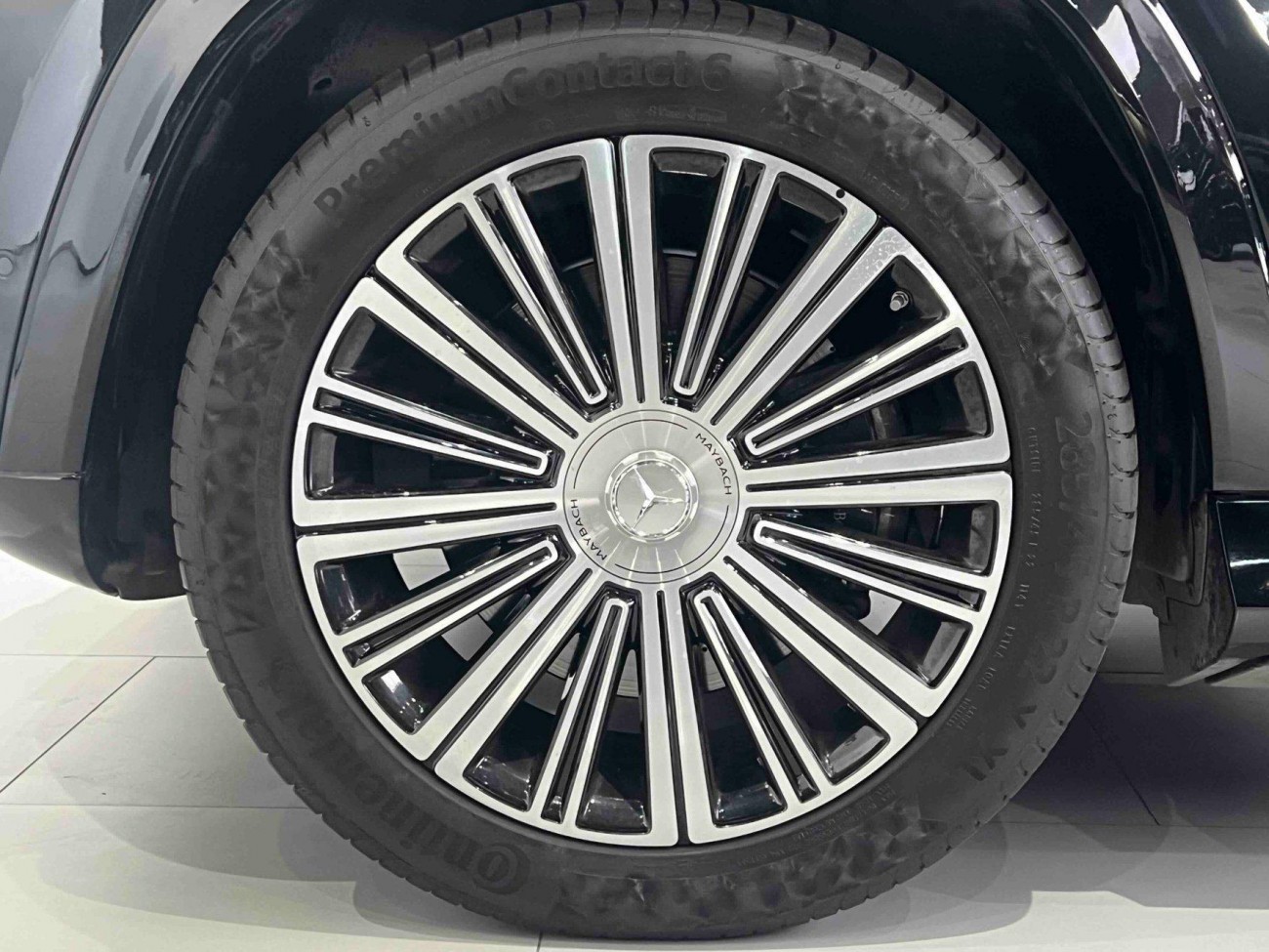 Mercedes-Benz GLS 2023