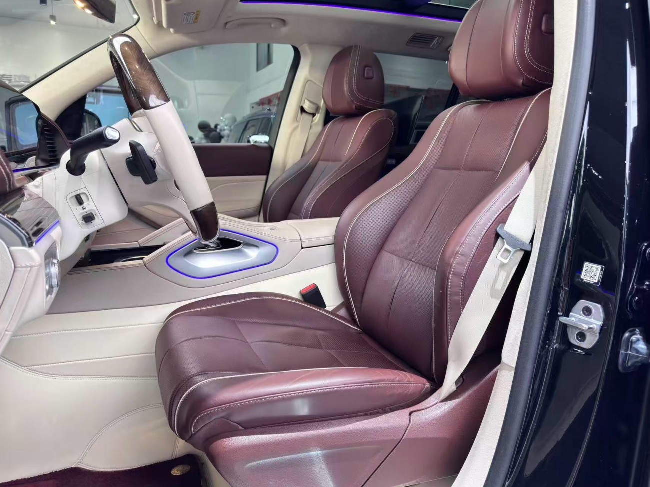 Mercedes-Benz GLS 2023
