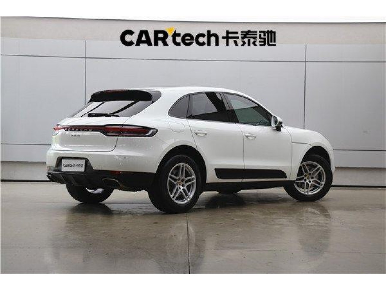 Porsche Macan 2021