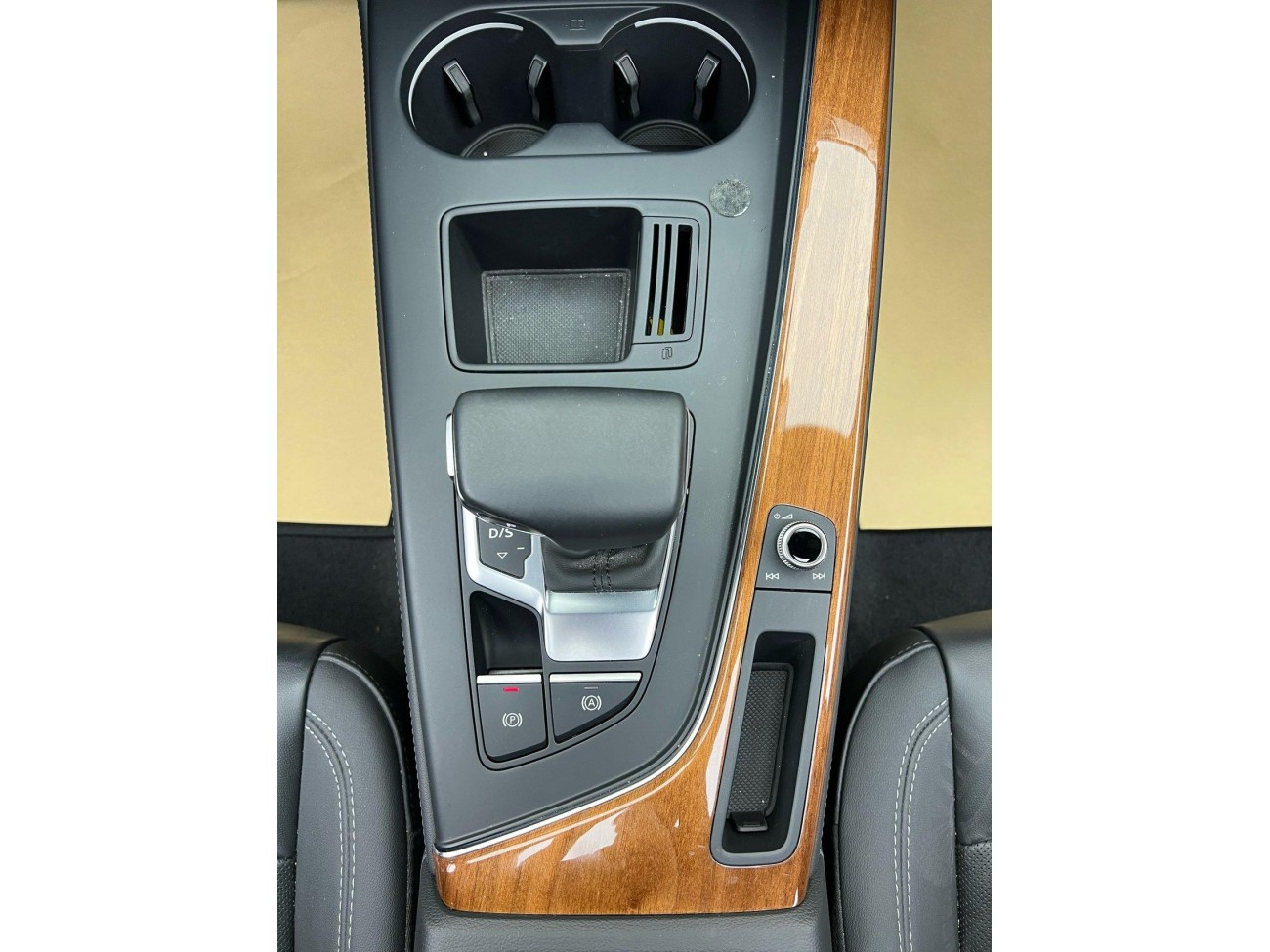 Audi A4L 45 TFSI 2021