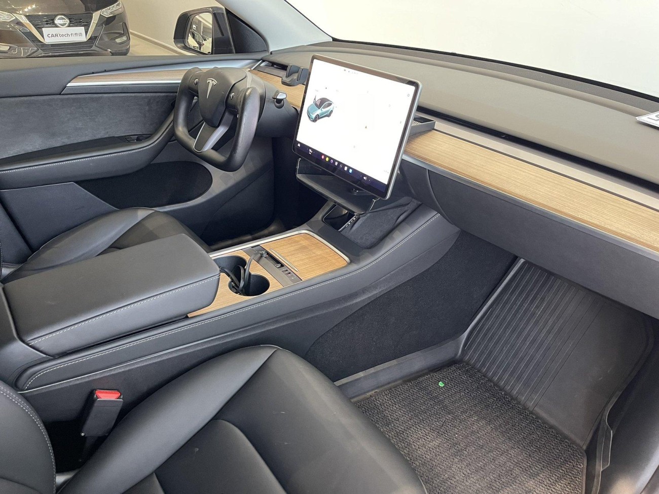 Tesla Model Y 2021