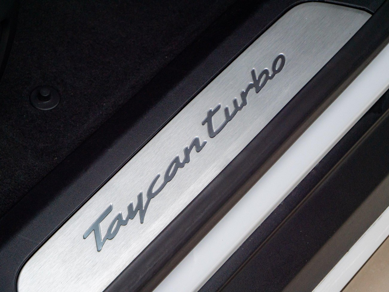 Porsche Taycan 2020