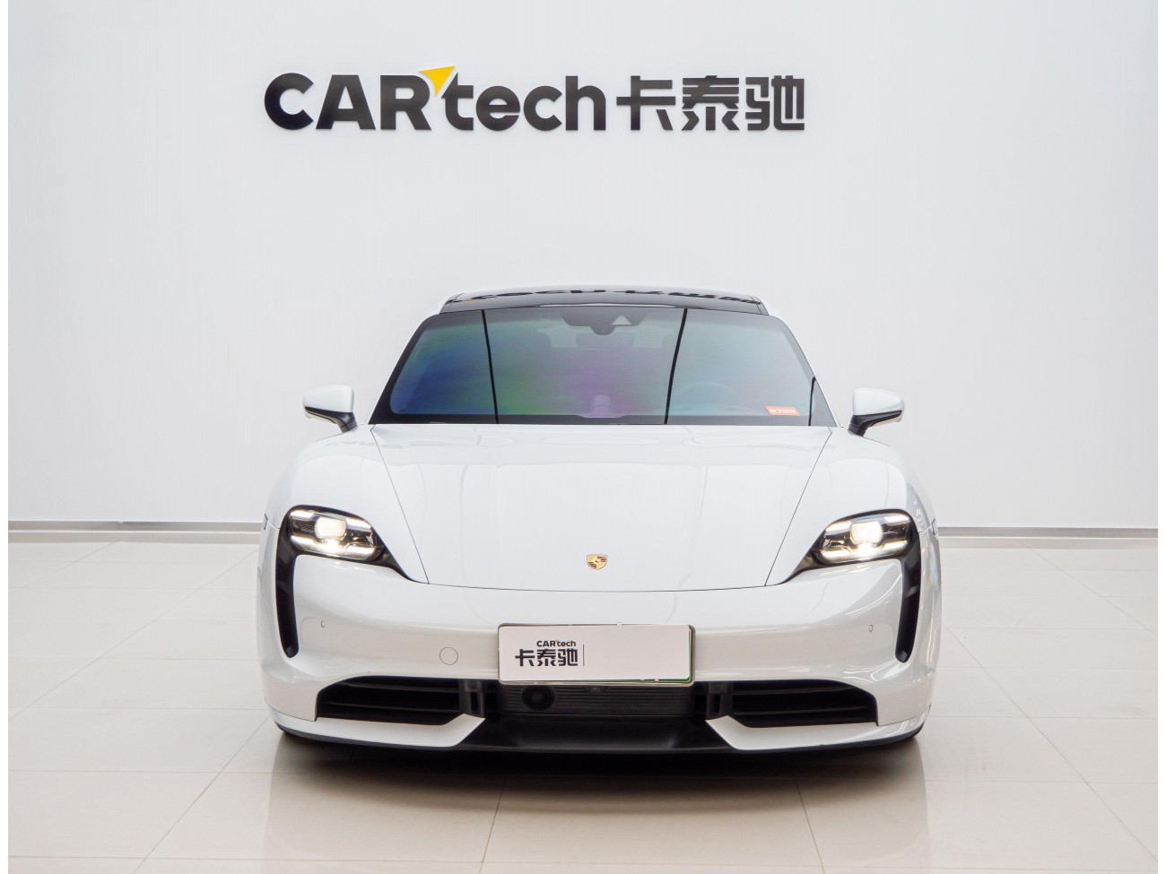 Porsche Taycan 2020