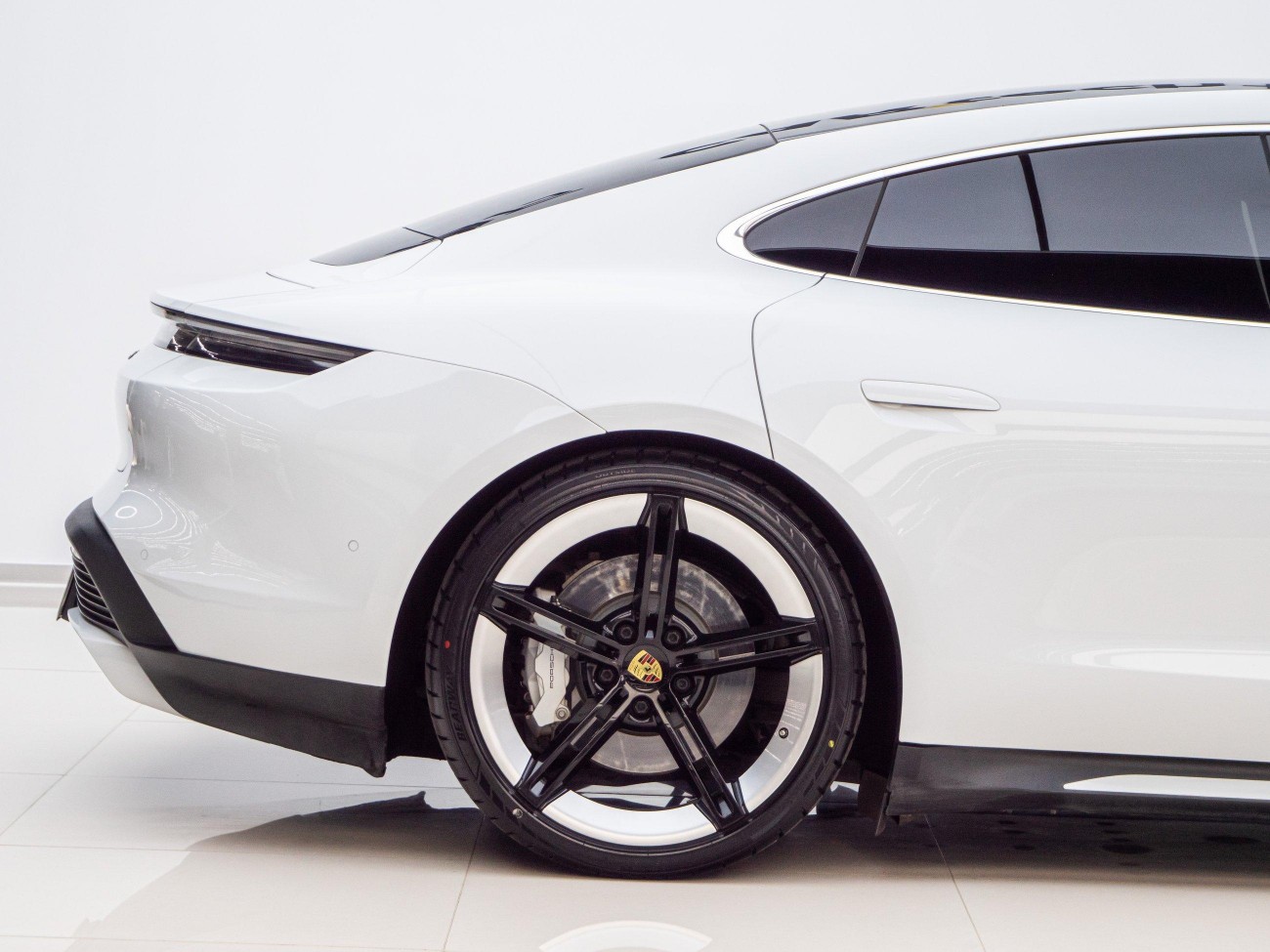 Porsche Taycan 2020