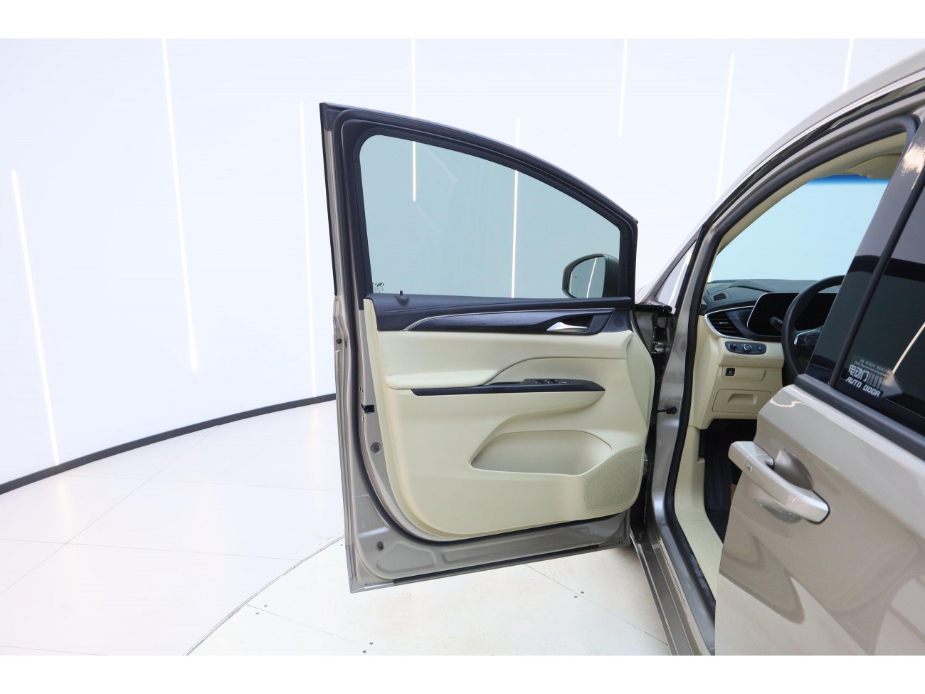 Buick GL8 2024