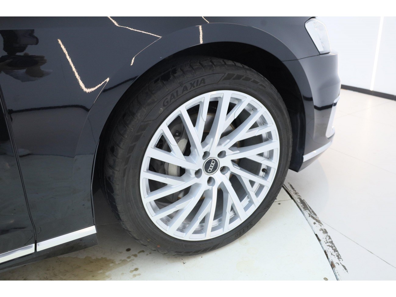 Audi A8L 50 TFSI 2021