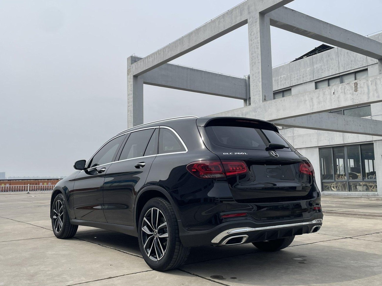 Mercedes-Benz GLC 260 L 2020