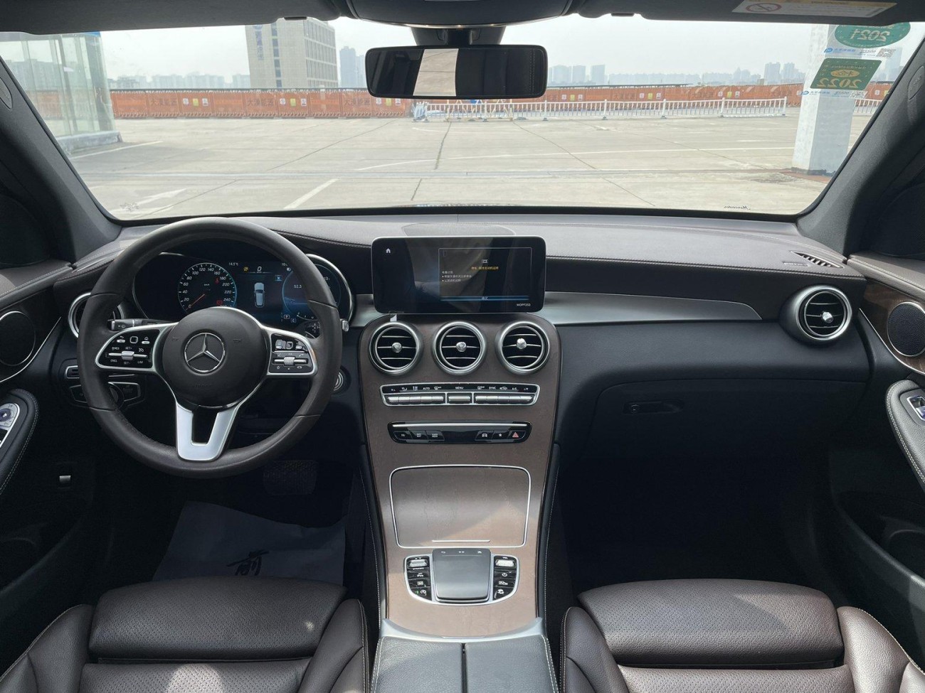 Mercedes-Benz GLC 260 L 2020