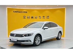 Volkswagen Magotan 2016