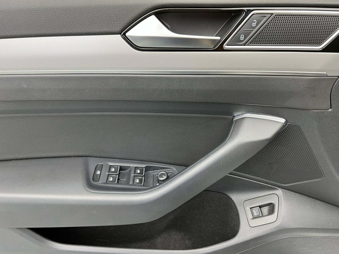 Volkswagen Magotan 2016