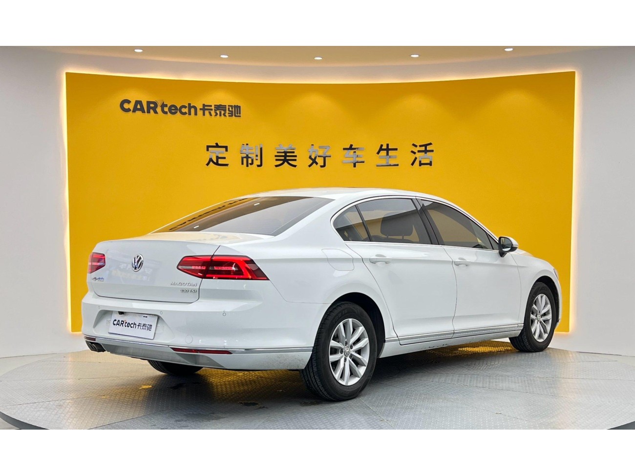 Volkswagen Magotan 2016