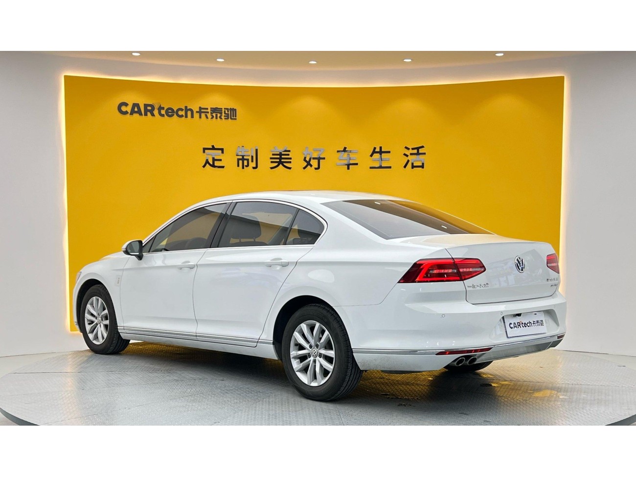 Volkswagen Magotan 2016