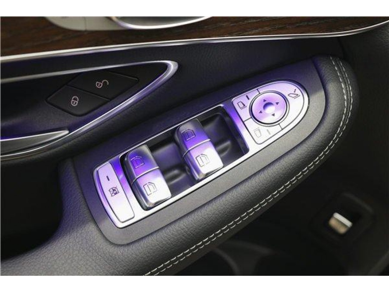 Mercedes-Benz GLC 260 L 2021