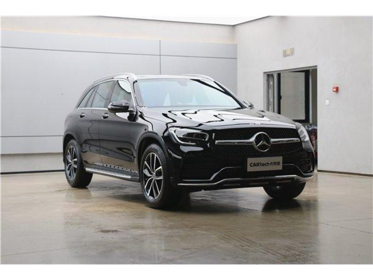 Mercedes-Benz GLC 260 L 2021