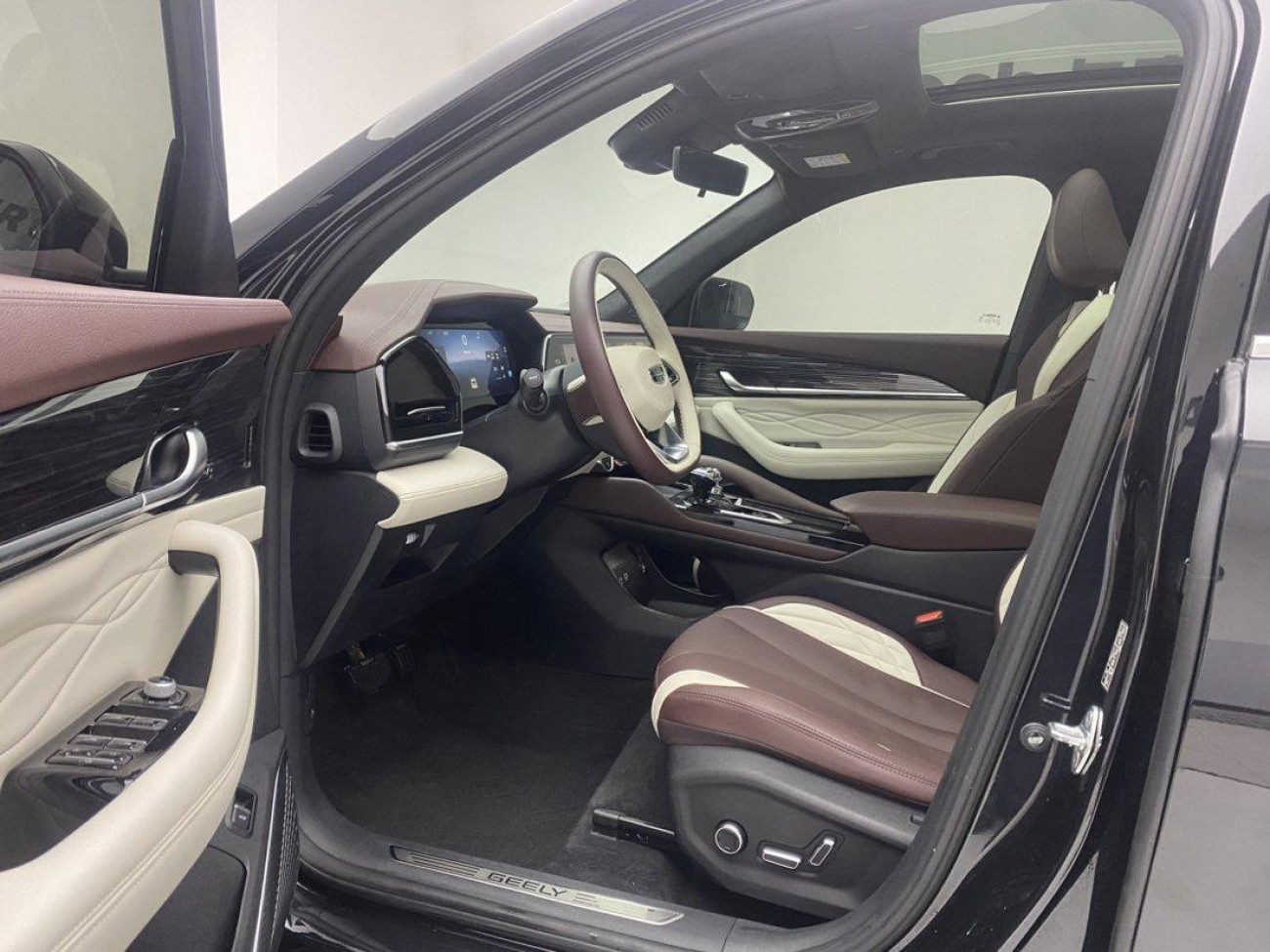 Geely Xingyue L 2022