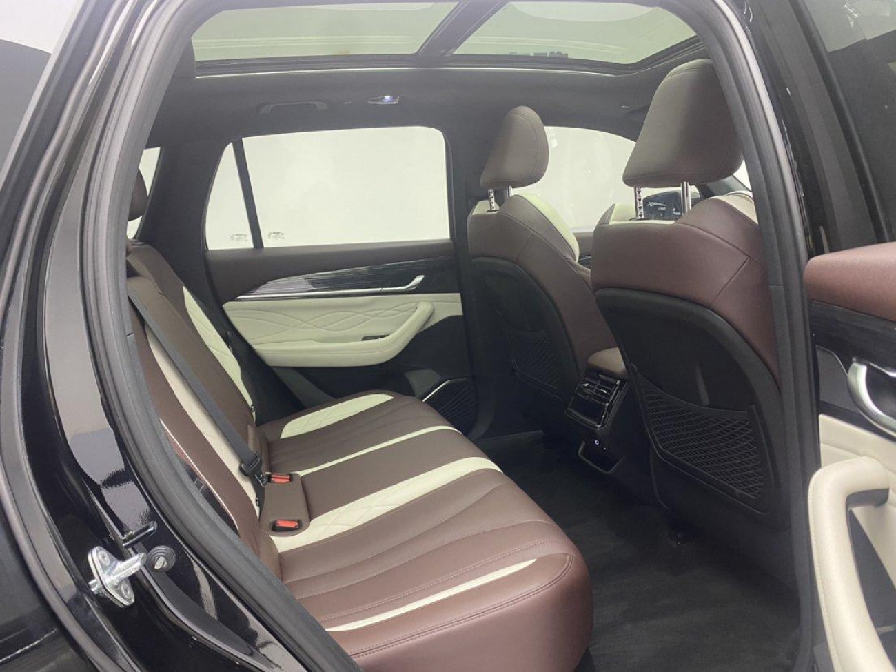 Geely Xingyue L 2022