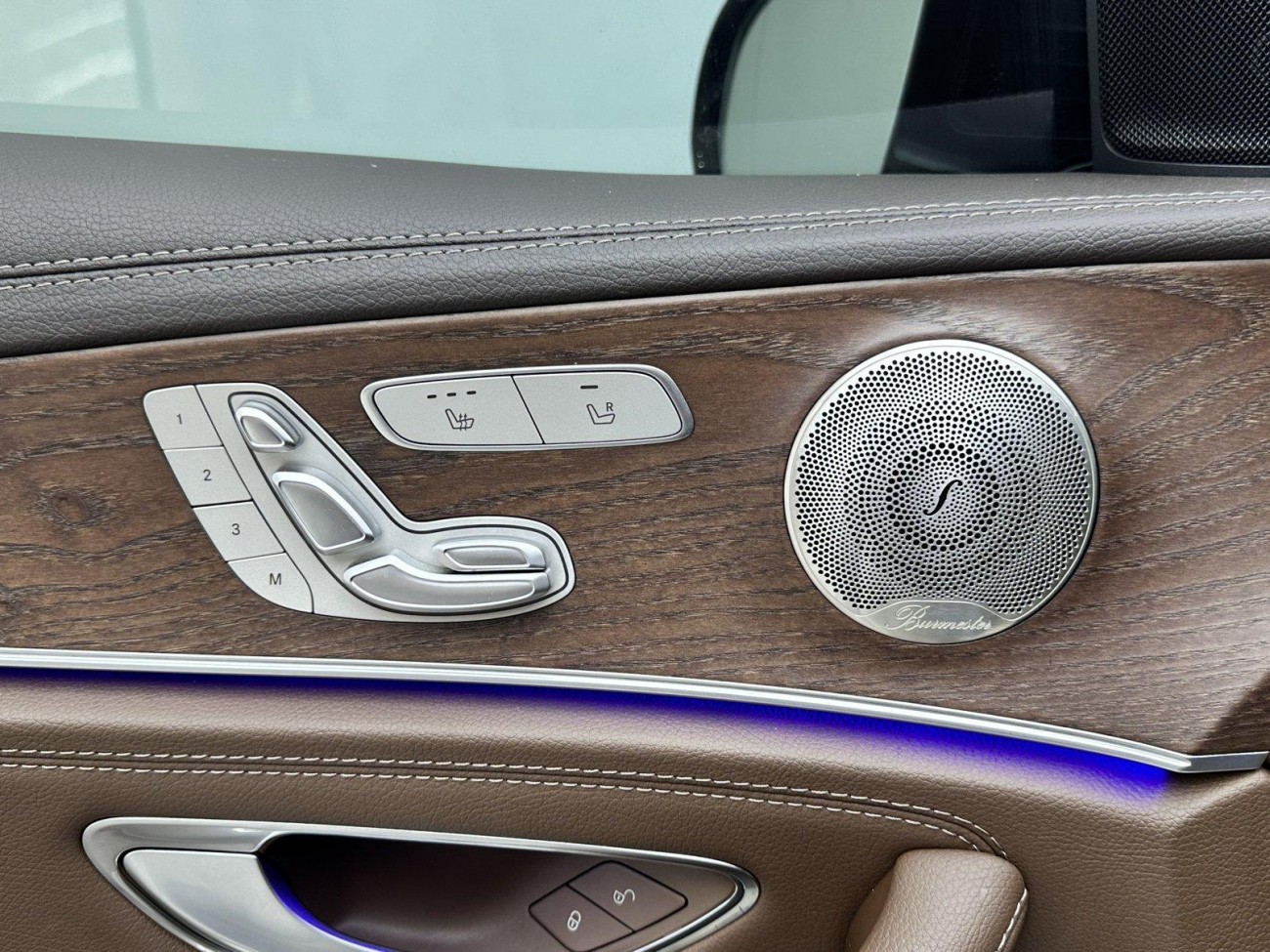 Mercedes-Benz E 300 L 2022