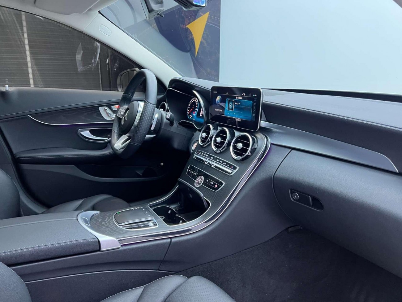 Mercedes-Benz C 260 L 2021