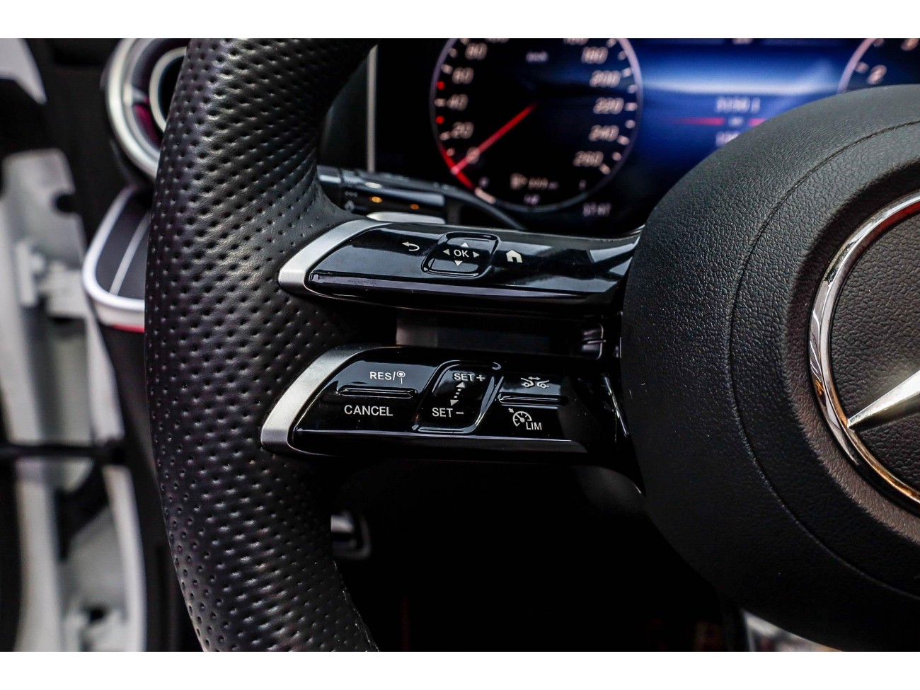 Mercedes-Benz CLE 2025