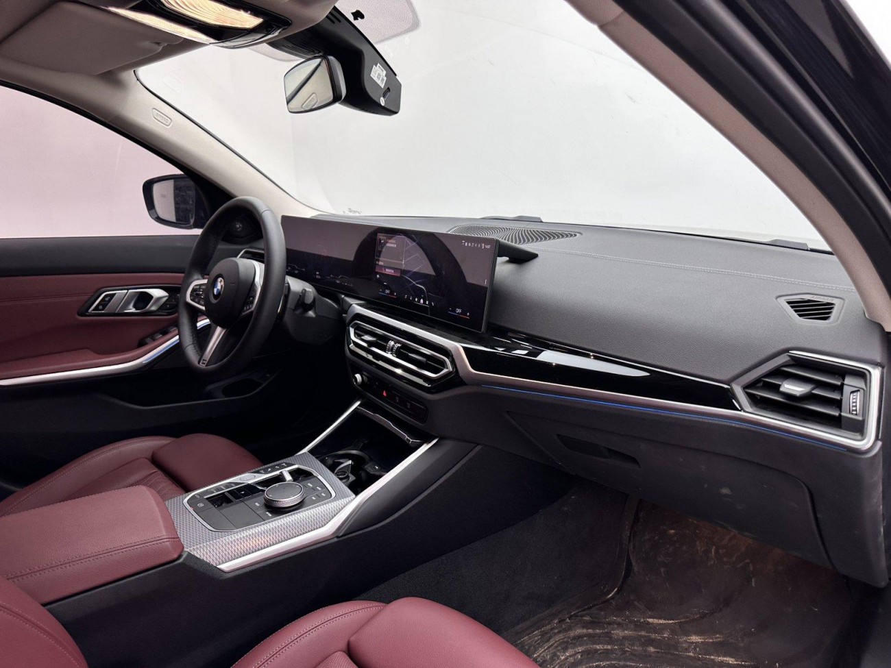BMW 325Li 2023
