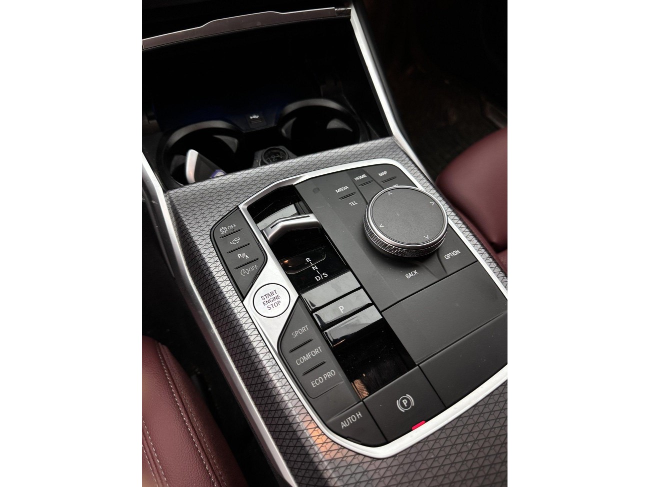 BMW 325Li 2023