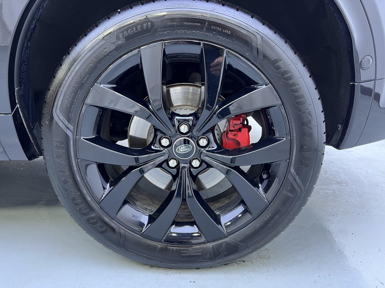 Land Rover Discovery Sport 2024