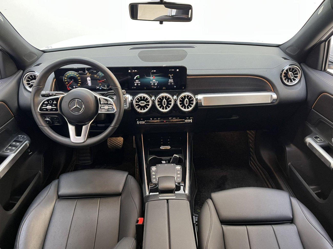 Mercedes-Benz GLB 2021