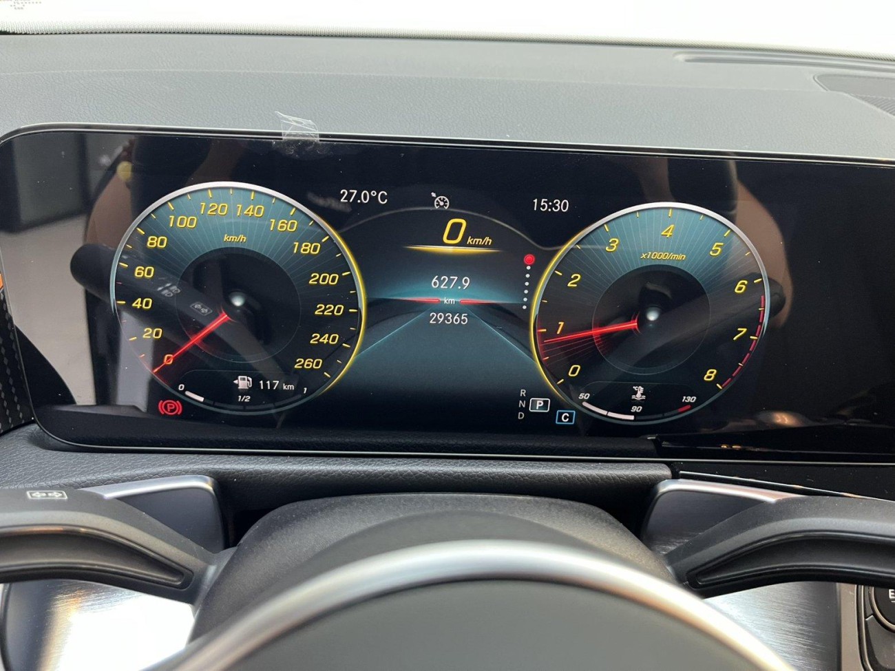 Mercedes-Benz GLB 2021