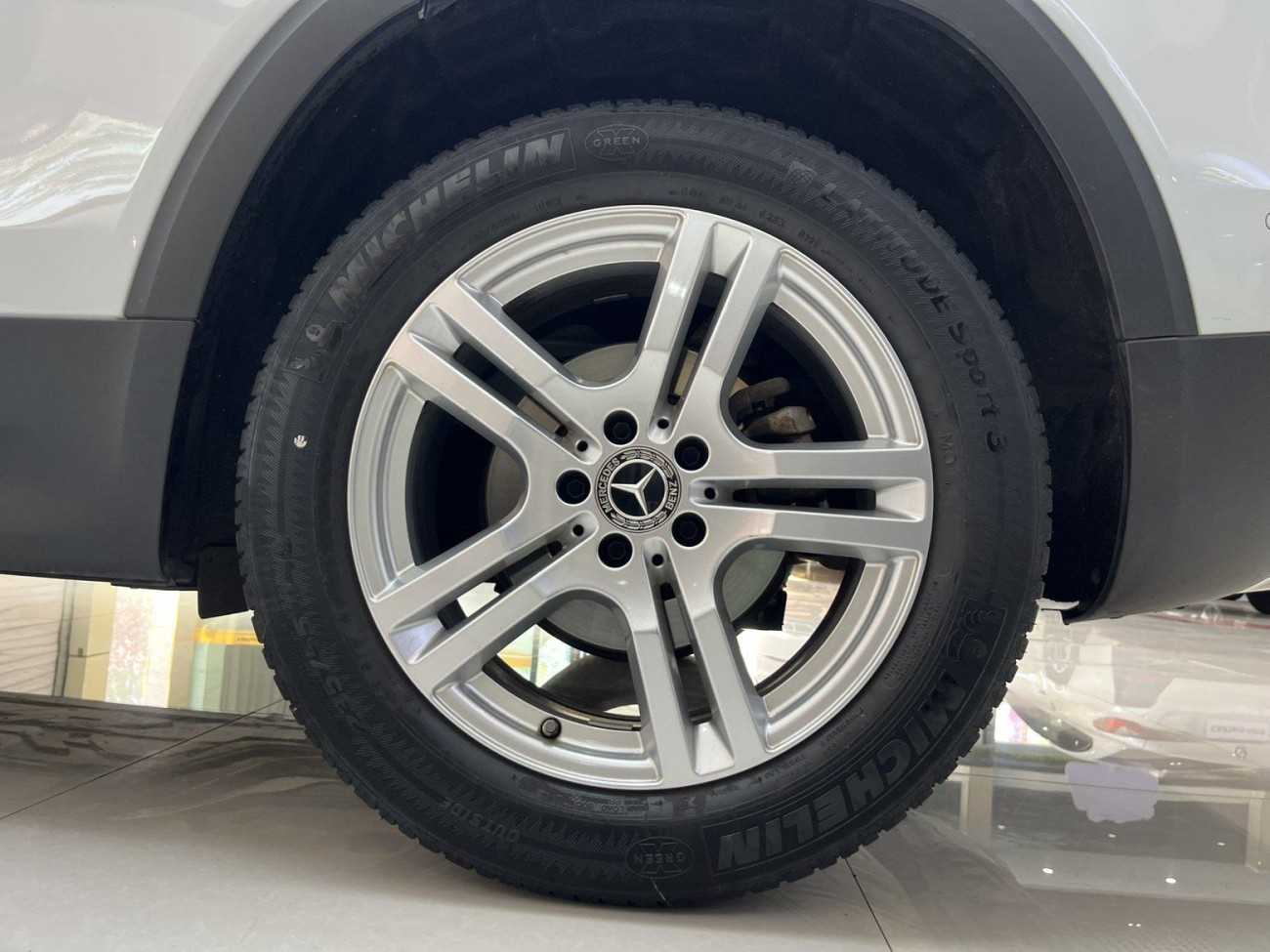 Mercedes-Benz GLB 2021