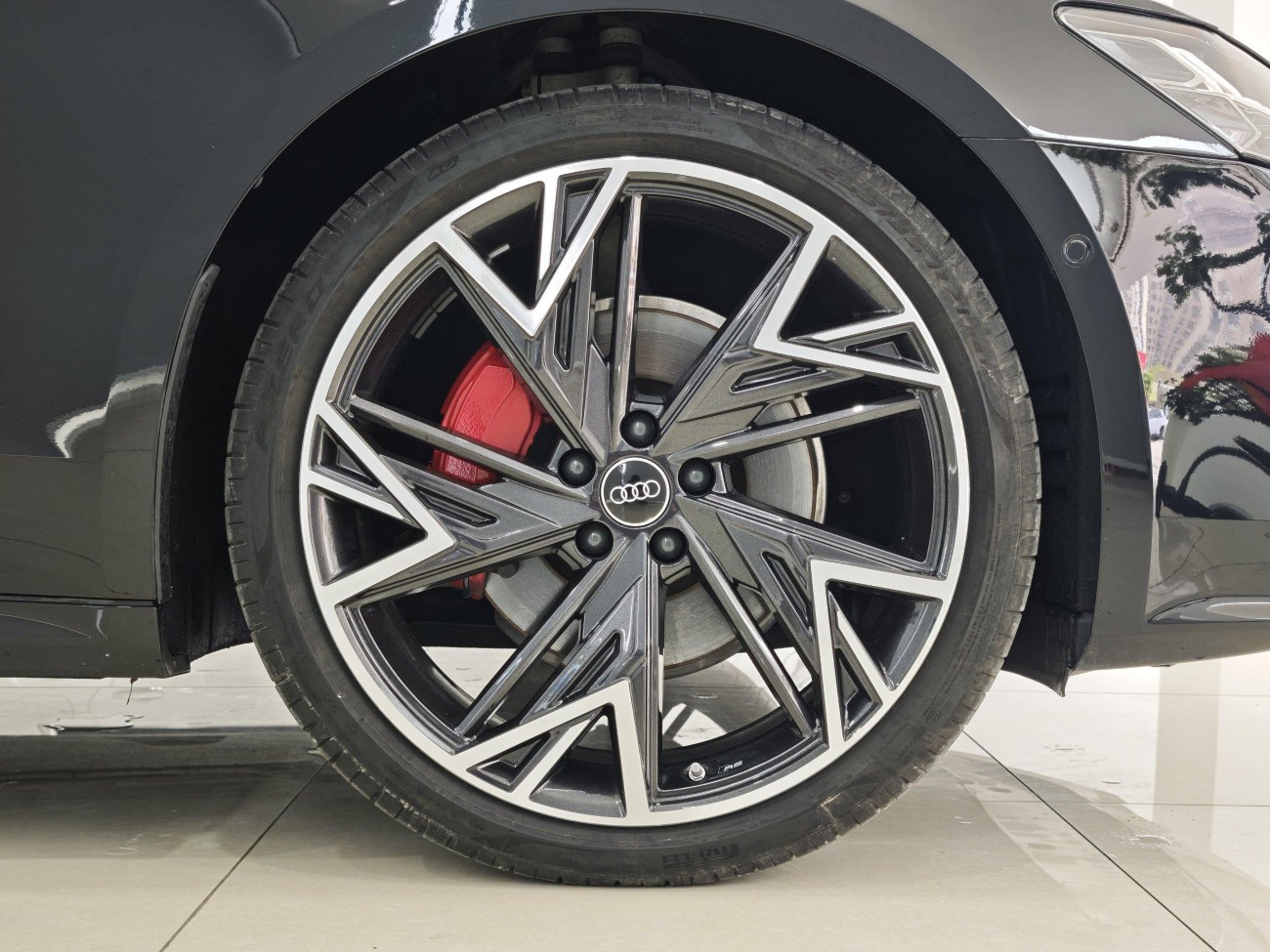 Audi A7L 45 TFSI 2025