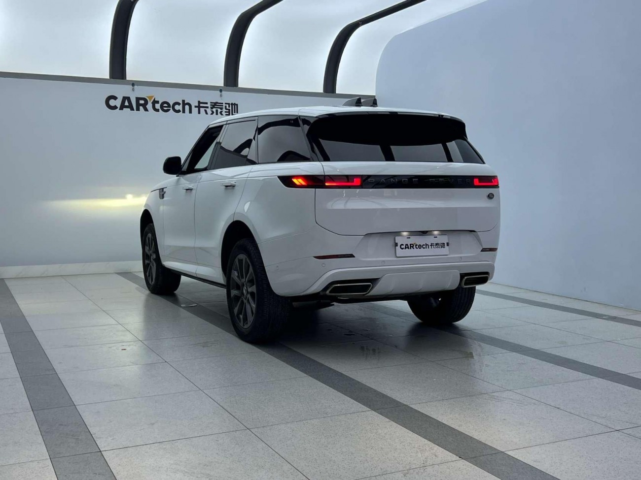 Land Rover Range Rover Sport 2024
