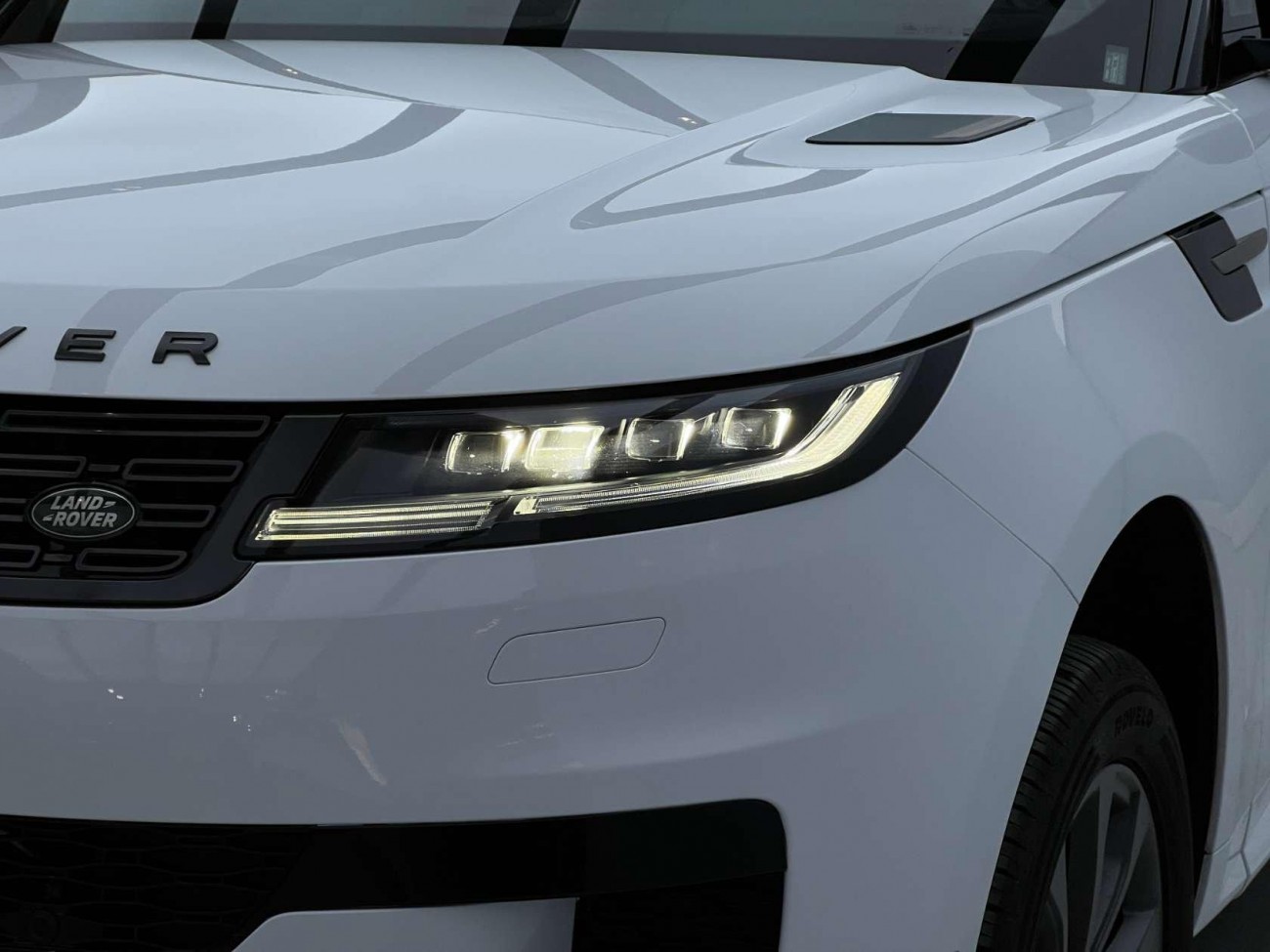 Land Rover Range Rover Sport 2024