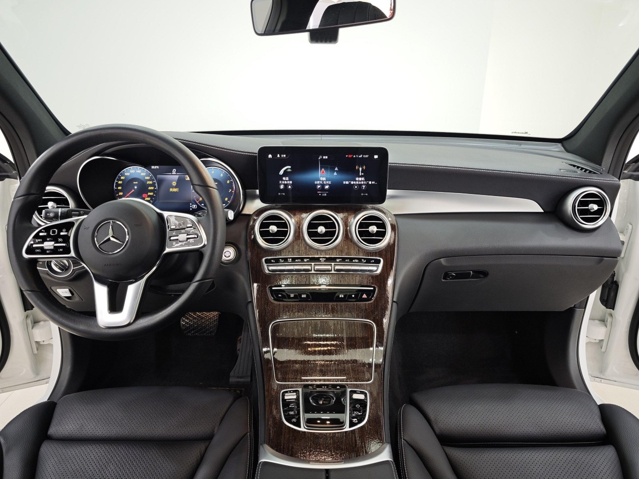 Mercedes-Benz GLC 300 L 2021