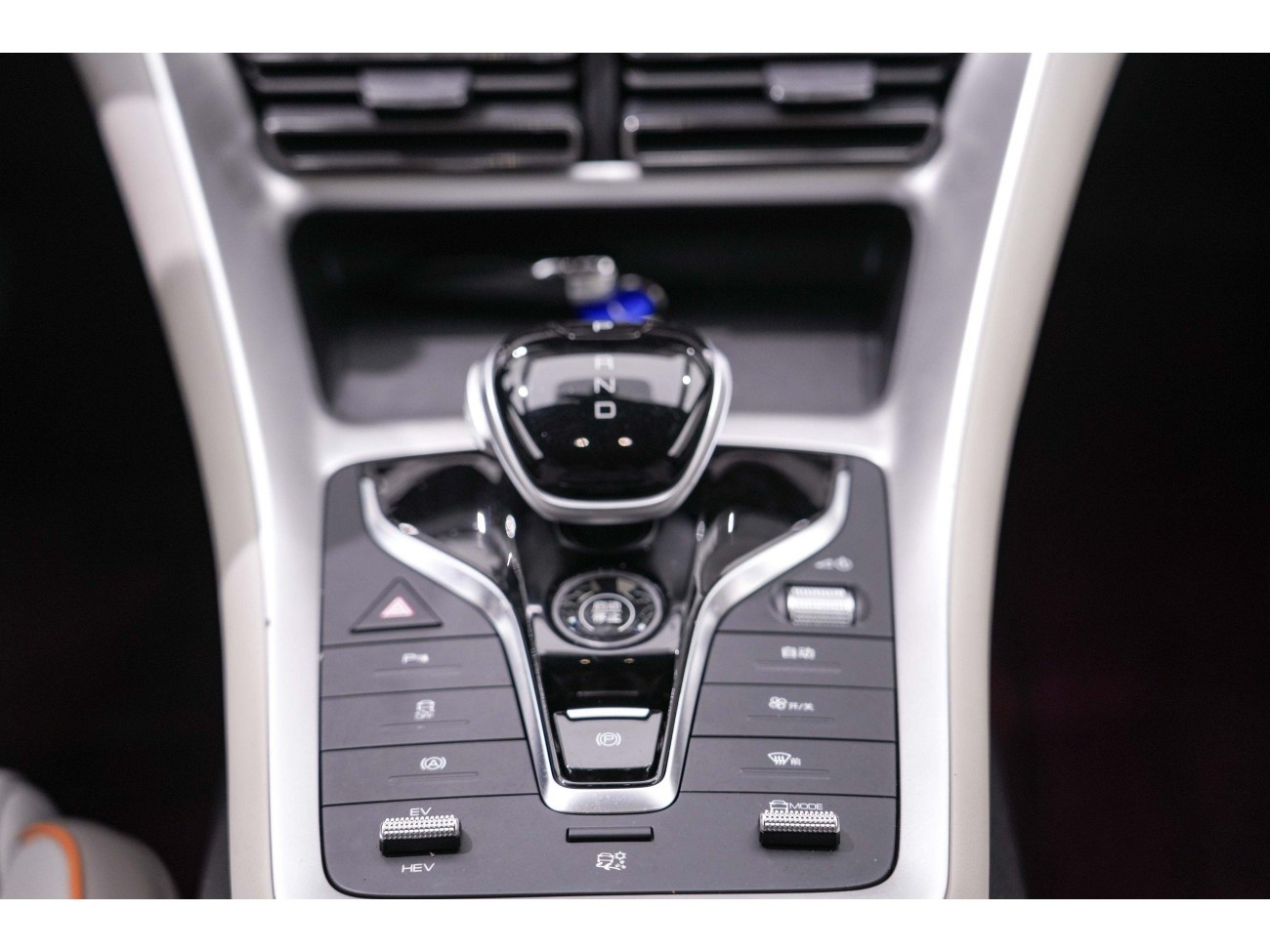 BYD Song 2024