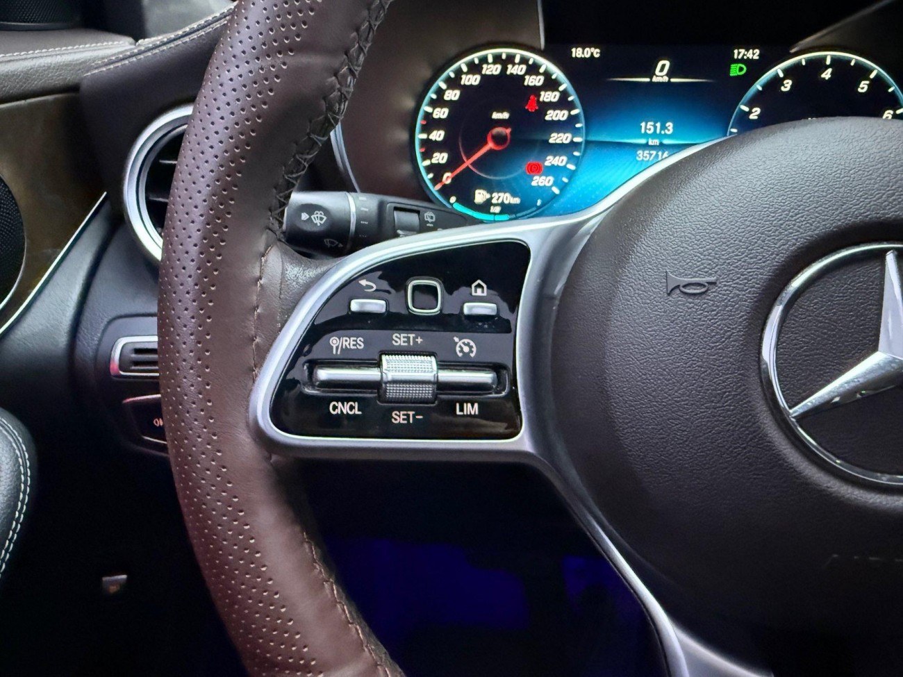 Mercedes-Benz GLC 300 L 2020