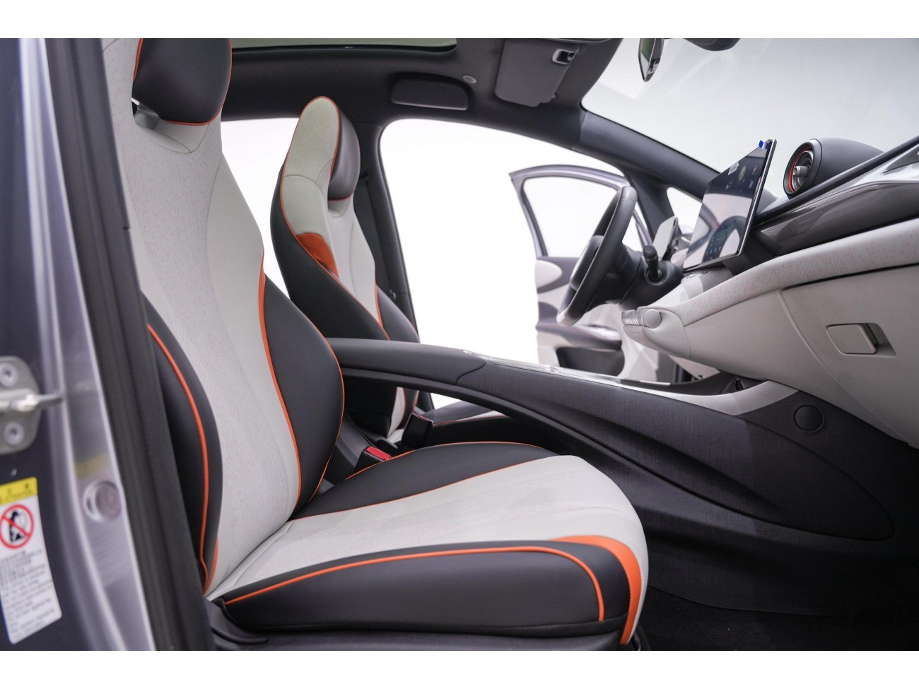 BYD Dolphin 2023