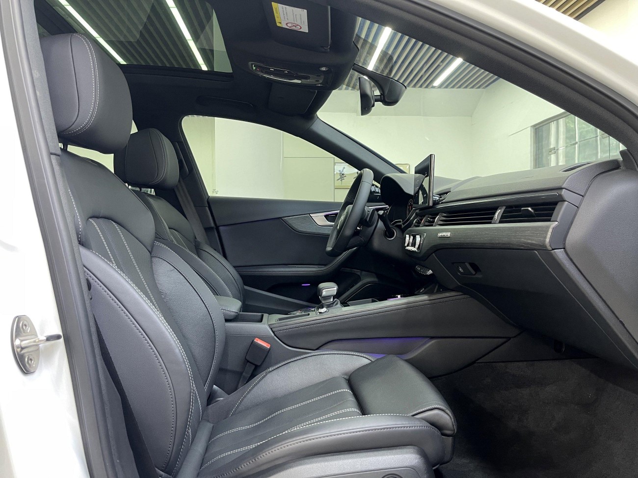 Audi A4L 40 TFSI 2023