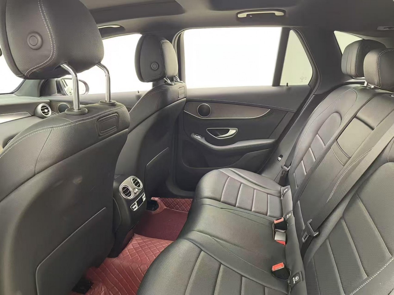 Mercedes-Benz GLC 300 4MATIC 2018