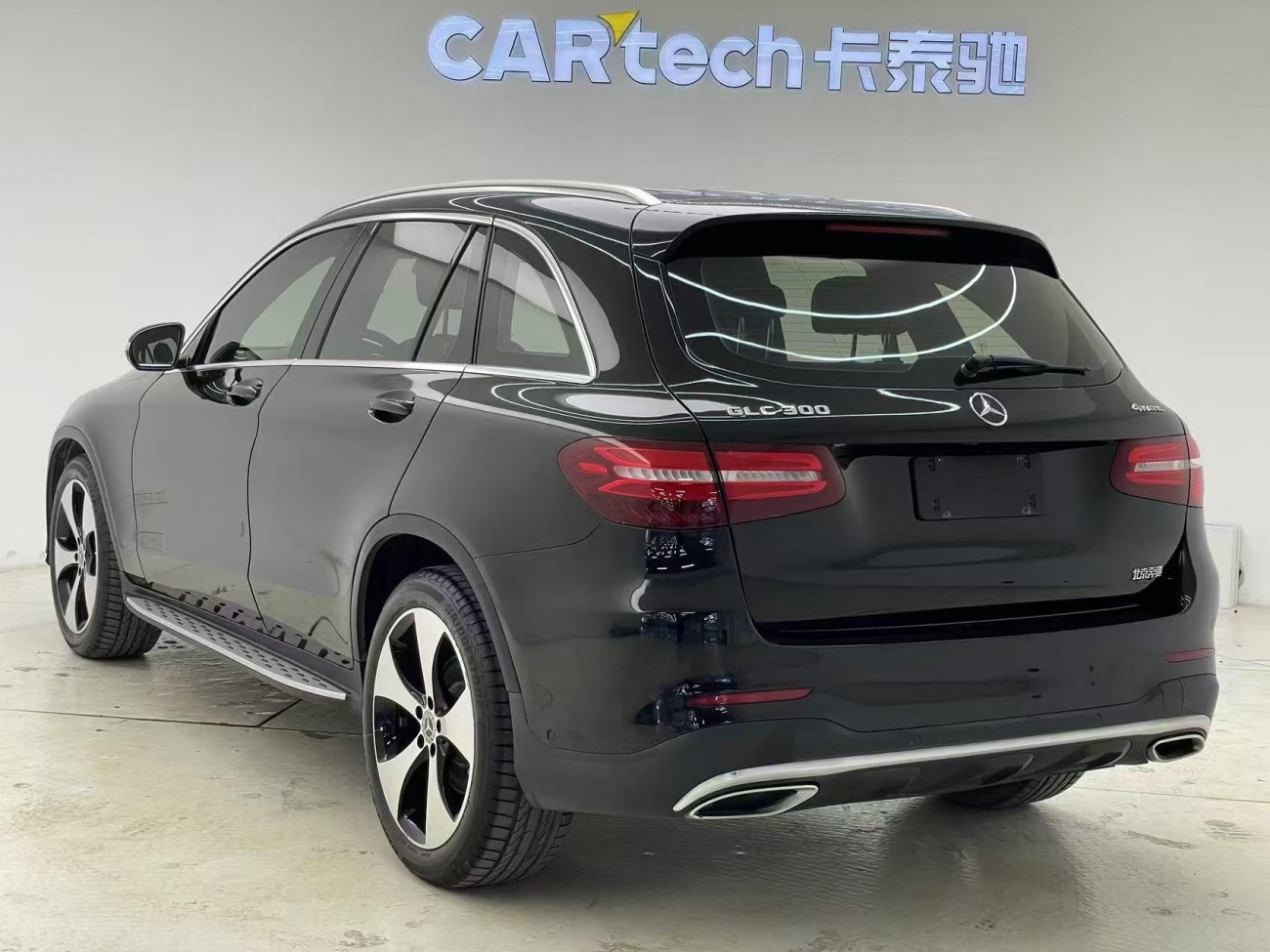 Mercedes-Benz GLC 300 4MATIC 2018