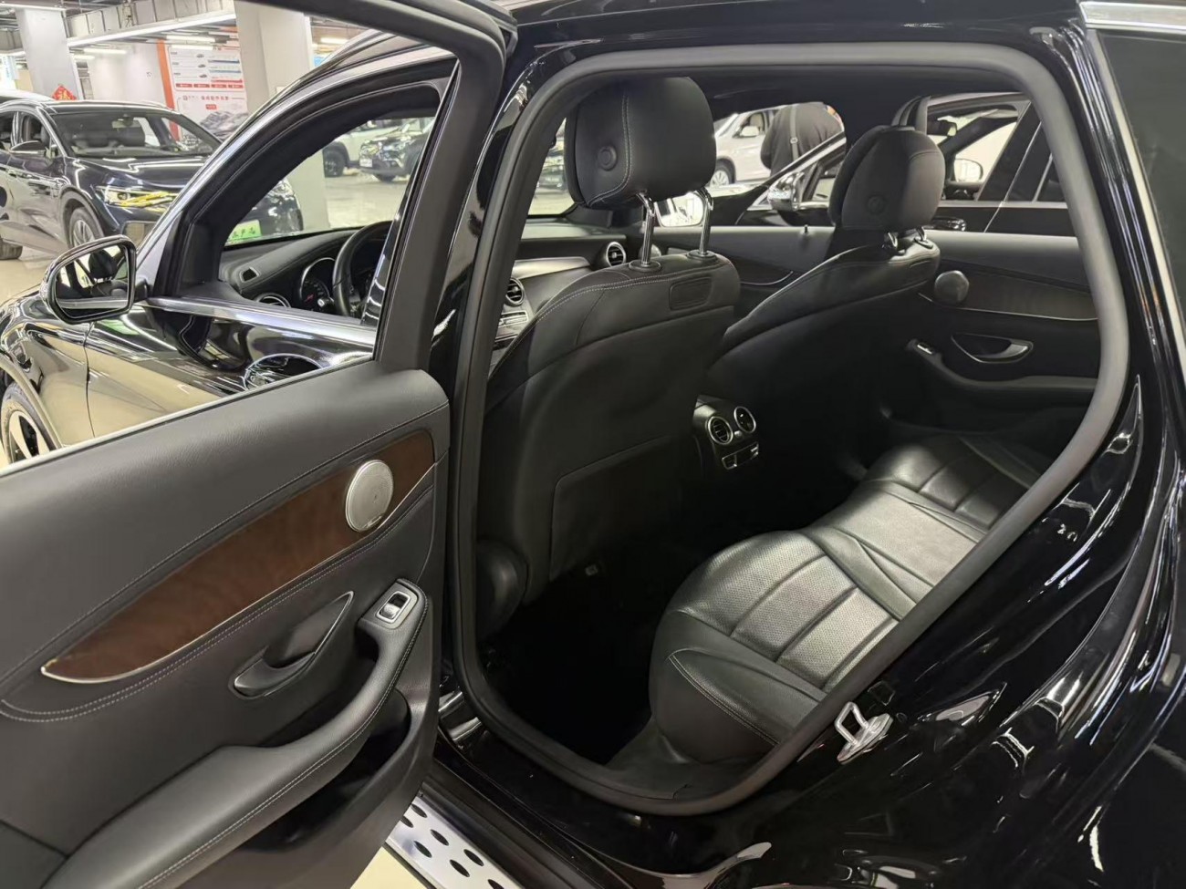 Mercedes-Benz GLC 300 4MATIC 2018