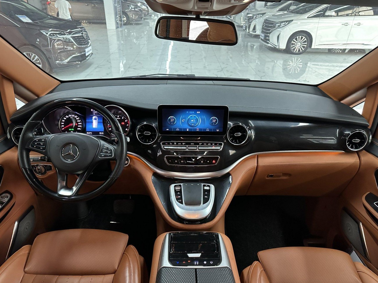 Mercedes-Benz V 2024