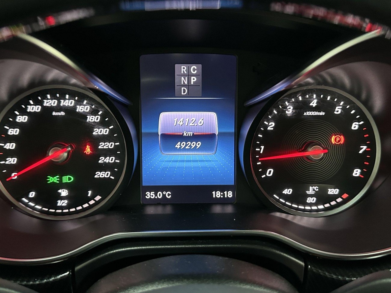 Mercedes-Benz V 2024