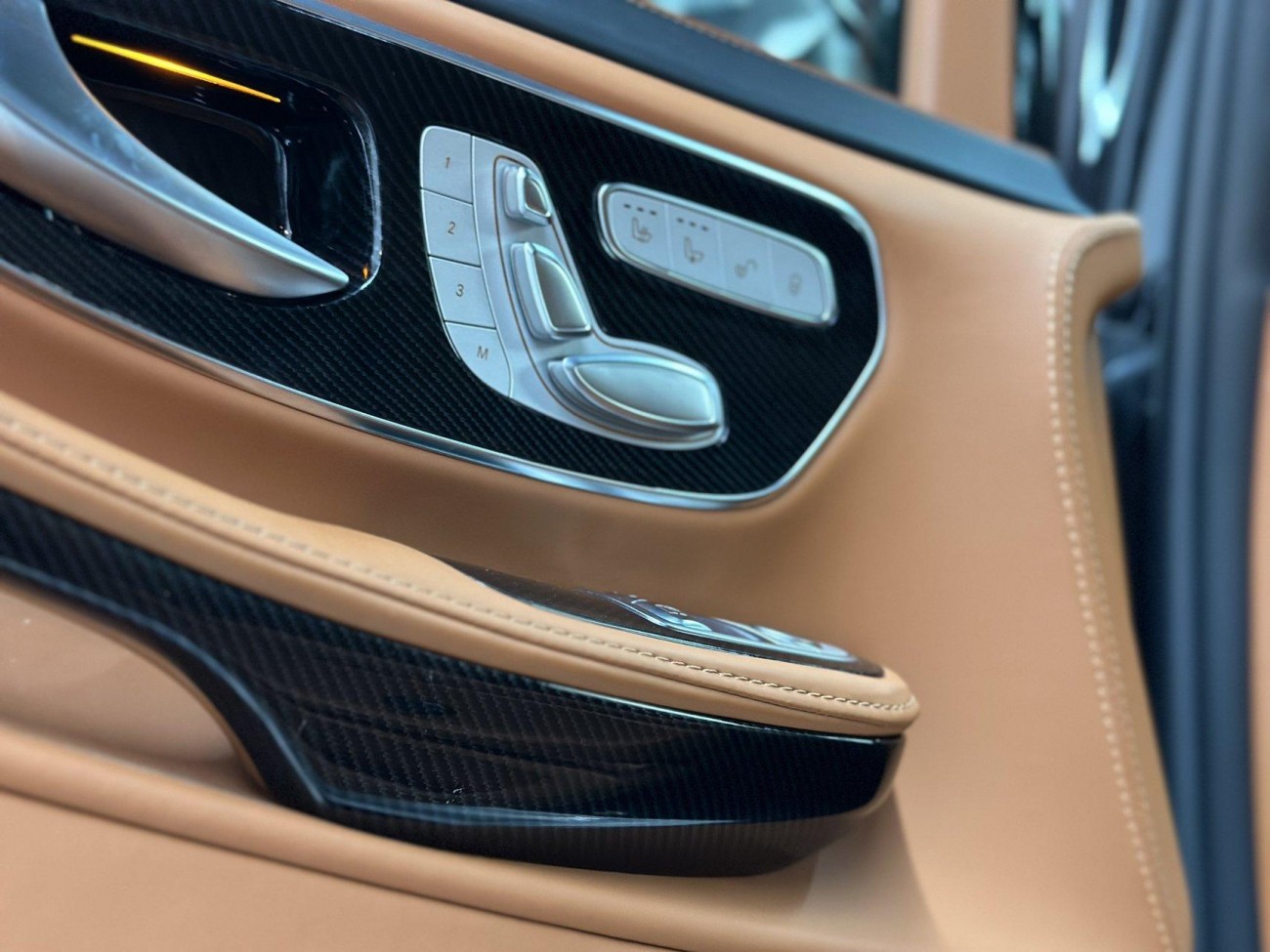 Mercedes-Benz V 2024