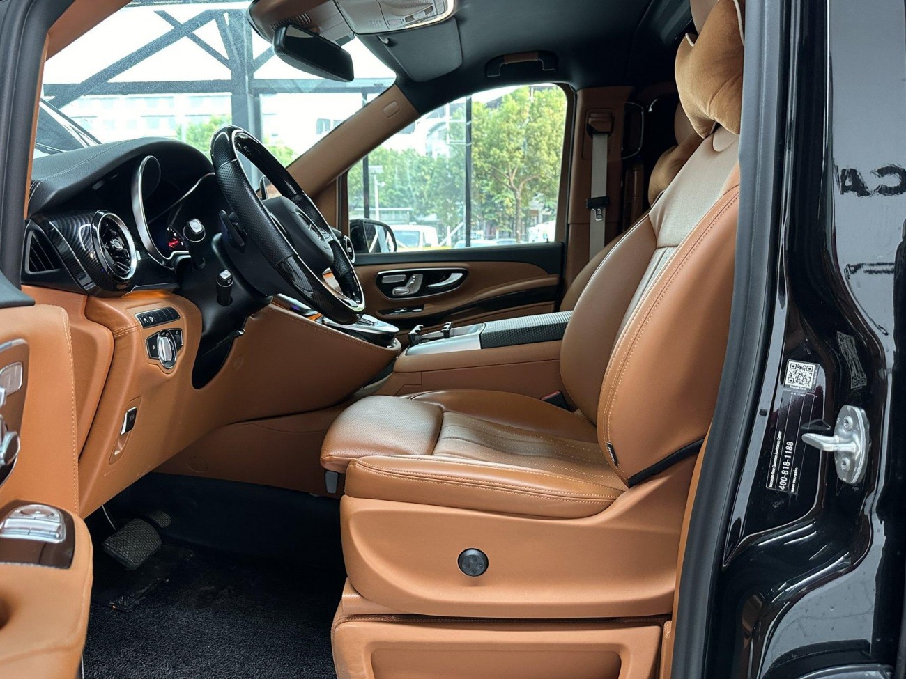 Mercedes-Benz V 2024