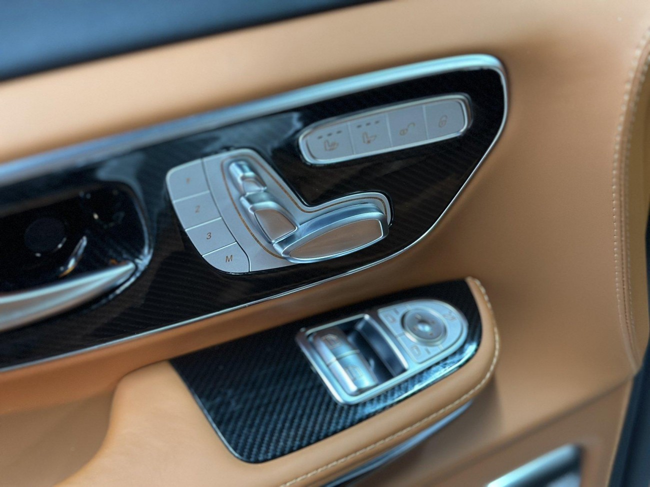 Mercedes-Benz V 2024