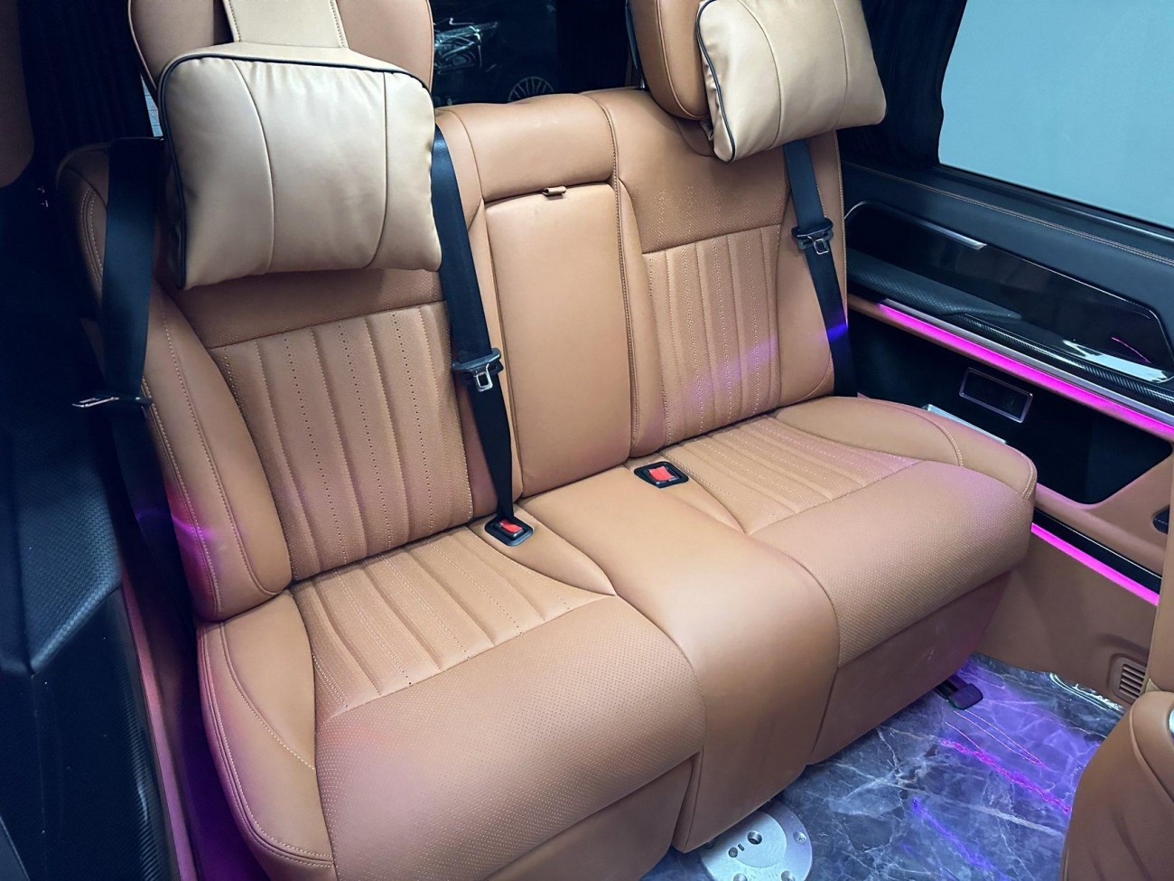 Mercedes-Benz V 2024