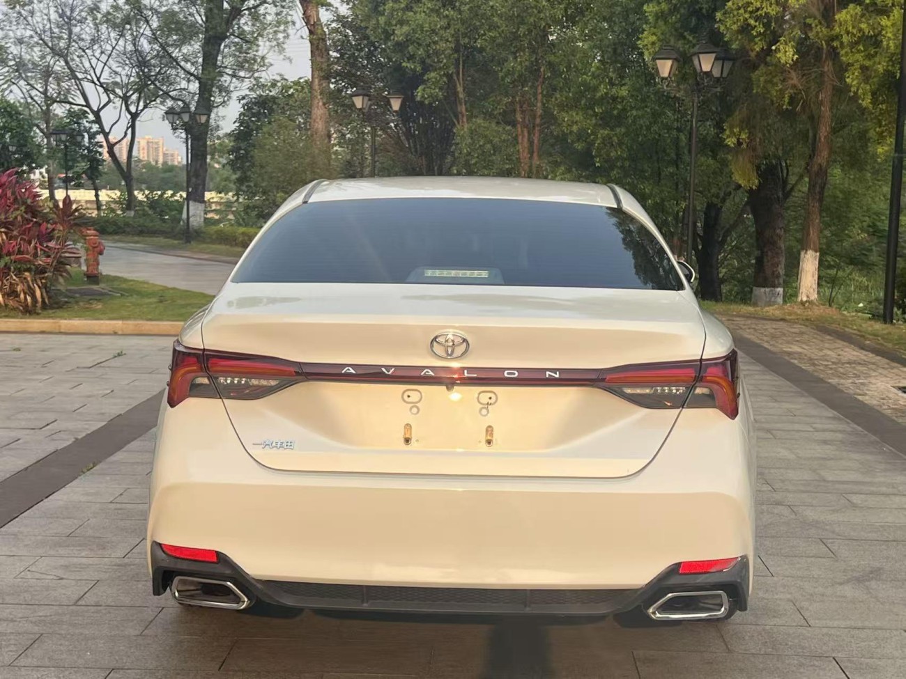 Toyota Avalon 2020